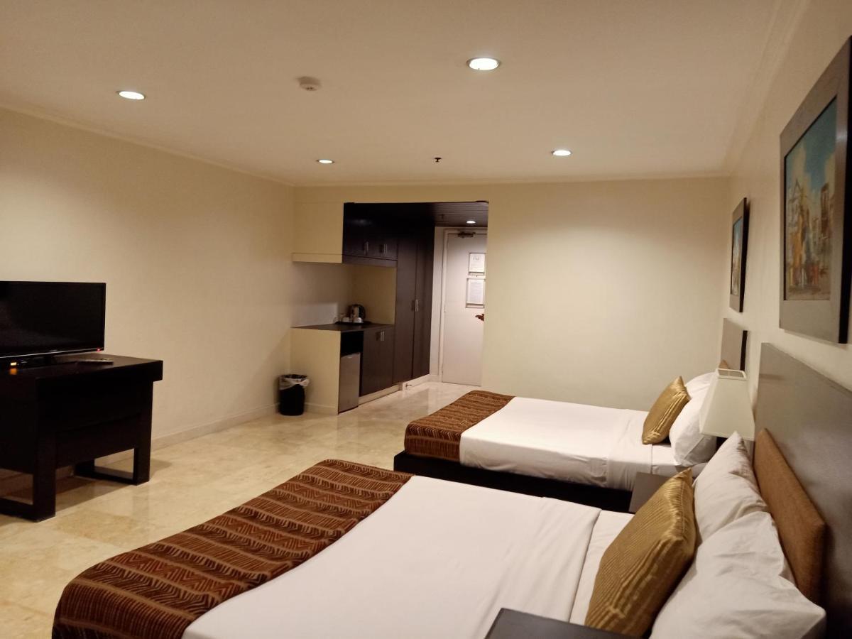 מנילה Paragon Tower Hotel מראה חיצוני תמונה